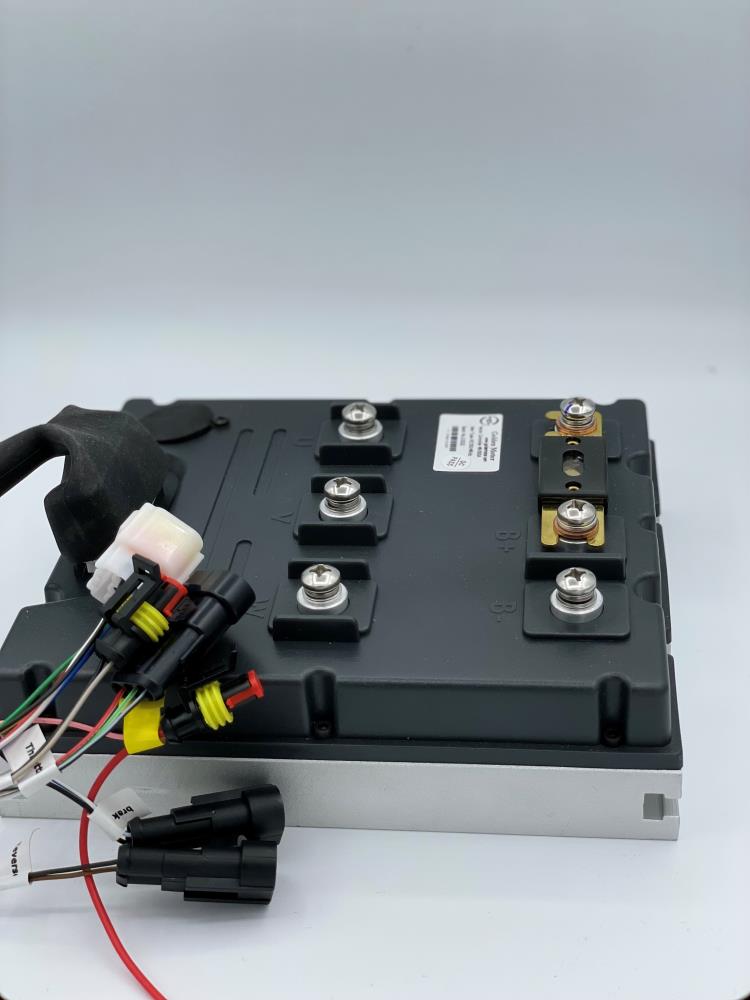 Steuereinheit VEC500 48V, 500A